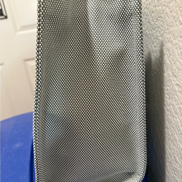 Lululemon Two-Tone Canvas Tote Bag 10L - Picture 11 of 13